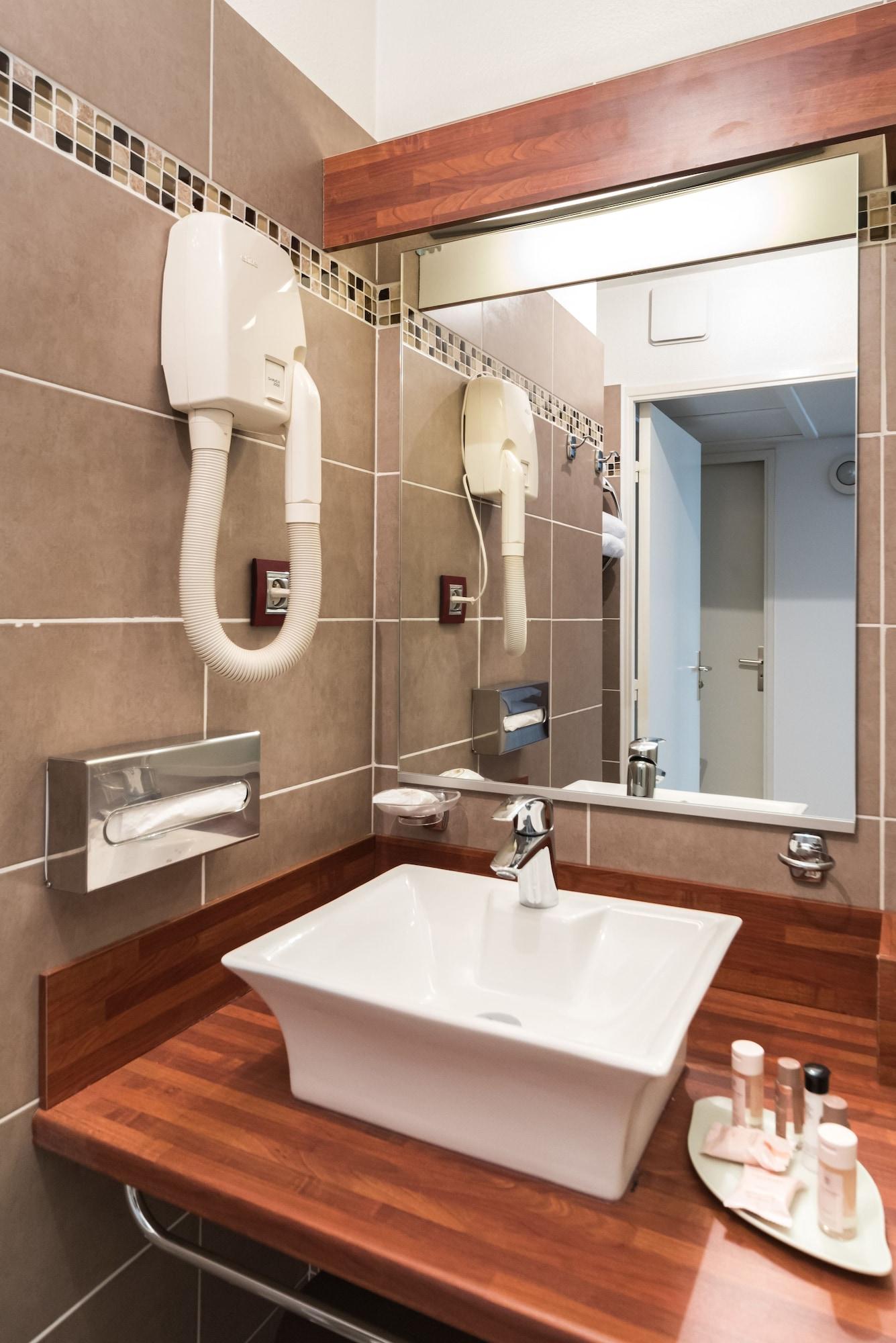 Mercure Saint Raphael Centre Plage Екстер'єр фото