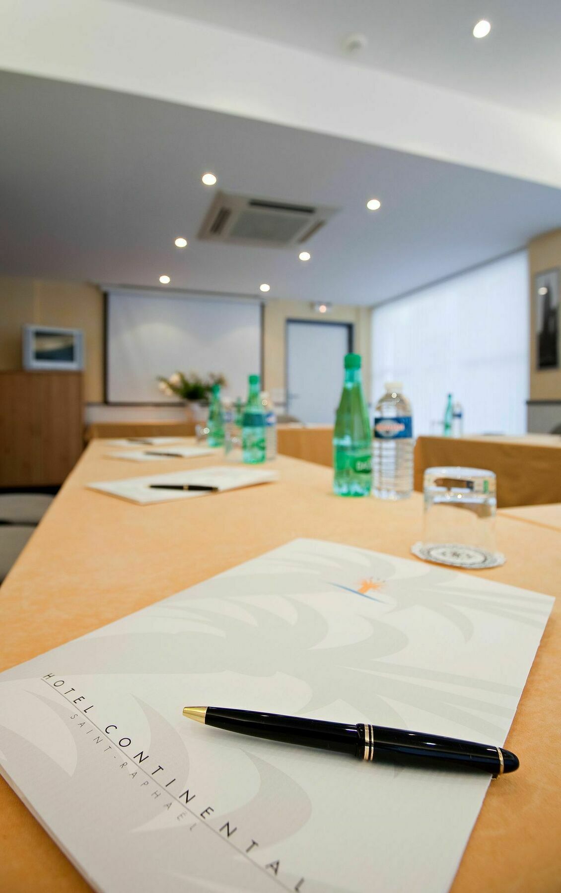 Mercure Saint Raphael Centre Plage Екстер'єр фото